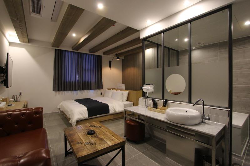 Instar Tourist Hotel Daegu Exterior foto